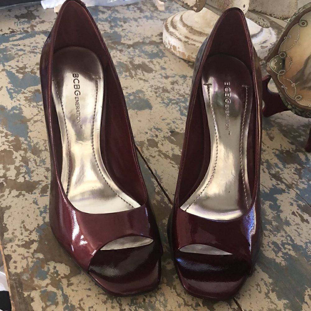 BCBGeneration Ruby Patent Leather Heels - Picture 2 of 16